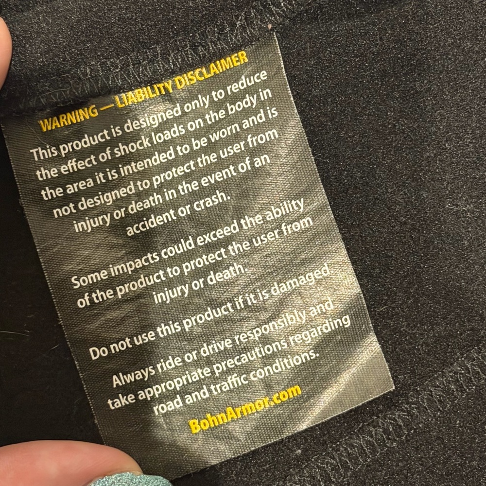 DONATING SOON- BOHN BODY ARMOR Performance Thermal Armored Motorcycle Shirt - Picture 6 of 7